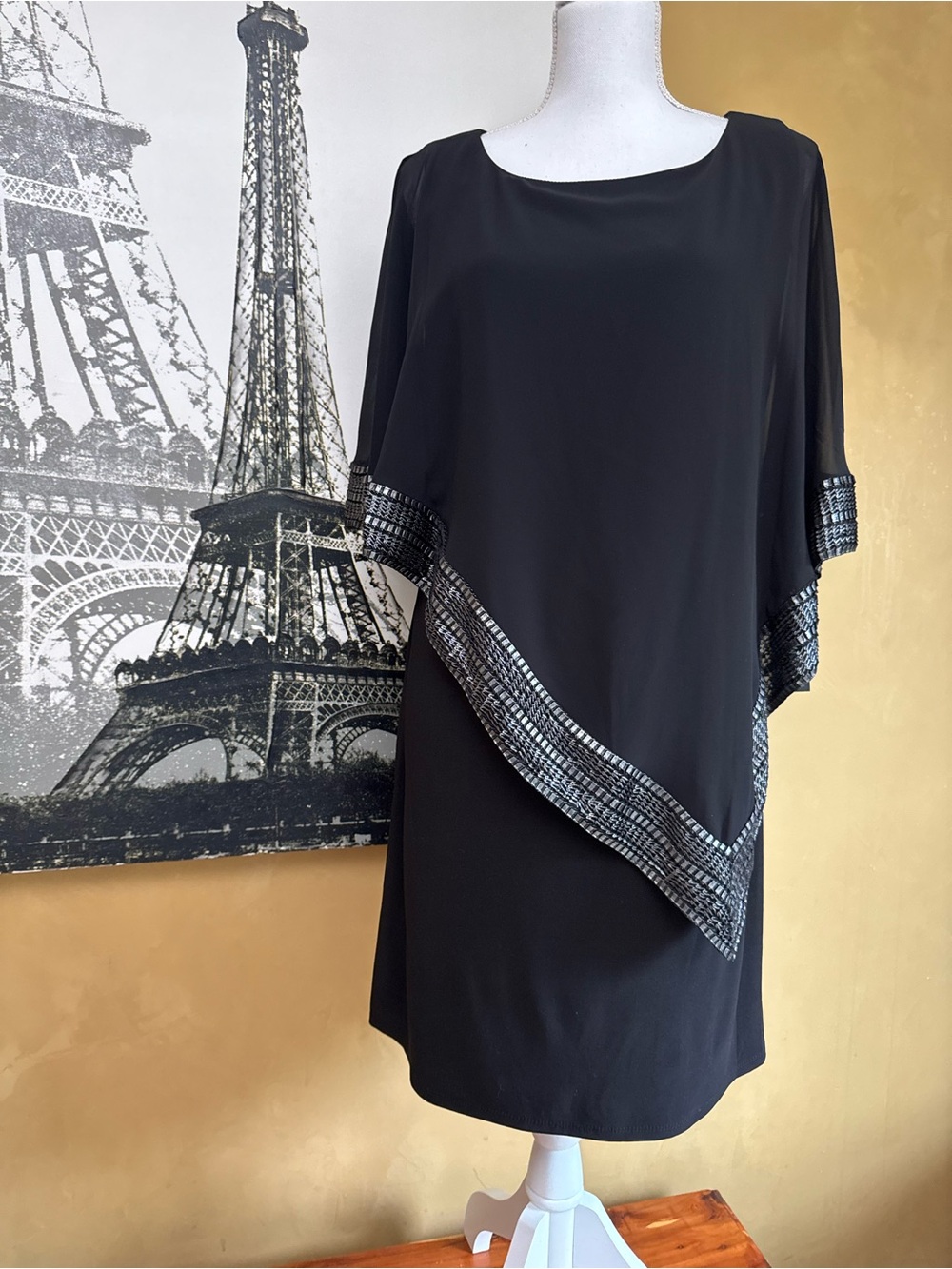 SLNY Black Label Dress Tag with White Embroidered Logo New with Tags